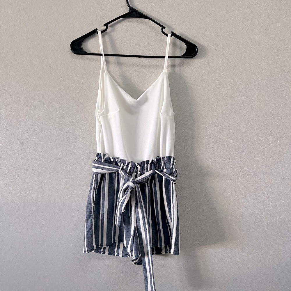 Beach dinner date romper